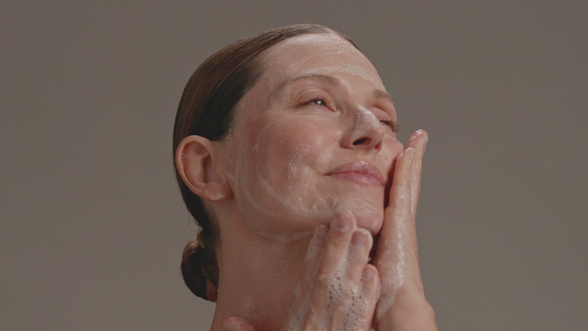 Įkelti vaizdo įrašą „“